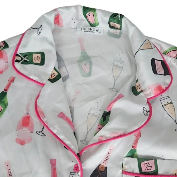 SHESHOW Champagne Print Women's Pajama Set - Picture 5 of 9